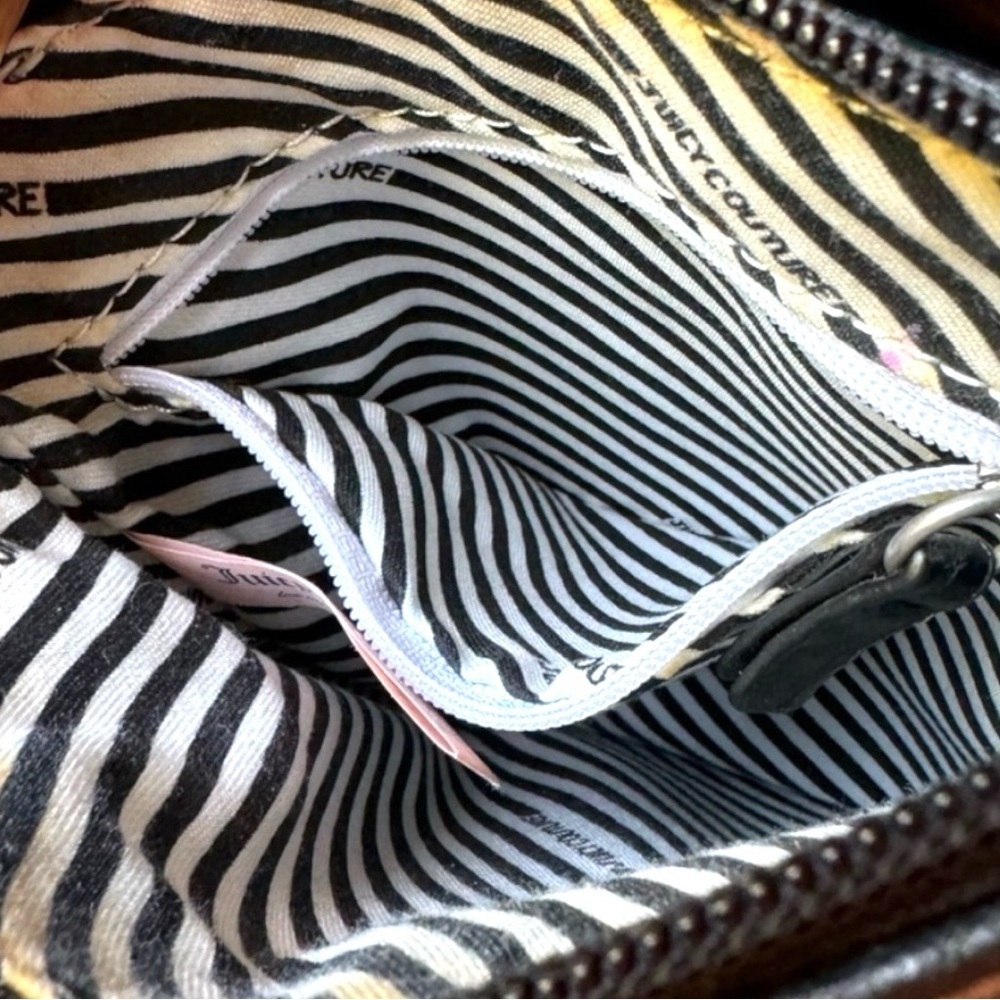 JUICY COUTURE Shoulder Crossbody Grey & Black Purse w/ Canvas Adjustable… - Picture 5 of 7